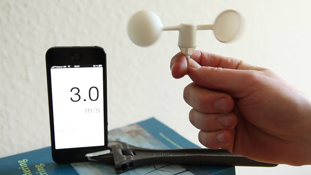 Vavuud-Wind-Meter-for-Smartphones